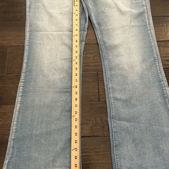 Yellowstone Dutton Ranch Jeans Womens XXL 37 Waist Boot Cut Denim White Washed - Picture 12 of 14